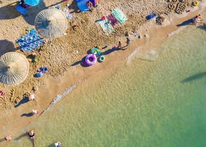 Villa With Pool Near Beautiful Sandy - By Traveler Tourist Agency Krk - Id 2506