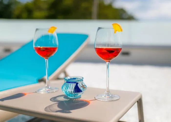 Villa With Pool Near Beautiful Sandy - By Traveler Tourist Agency Krk - Id 2506 *